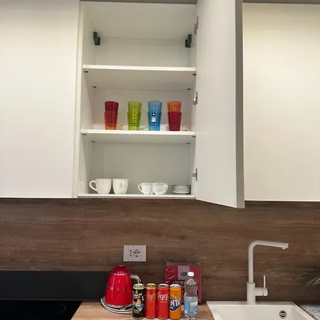 Apartamento Private With Wi-fi Near Duomo Atena Milán