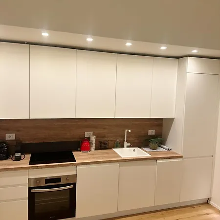 Private With Wi-fi Near Duomo Atena Apartment *